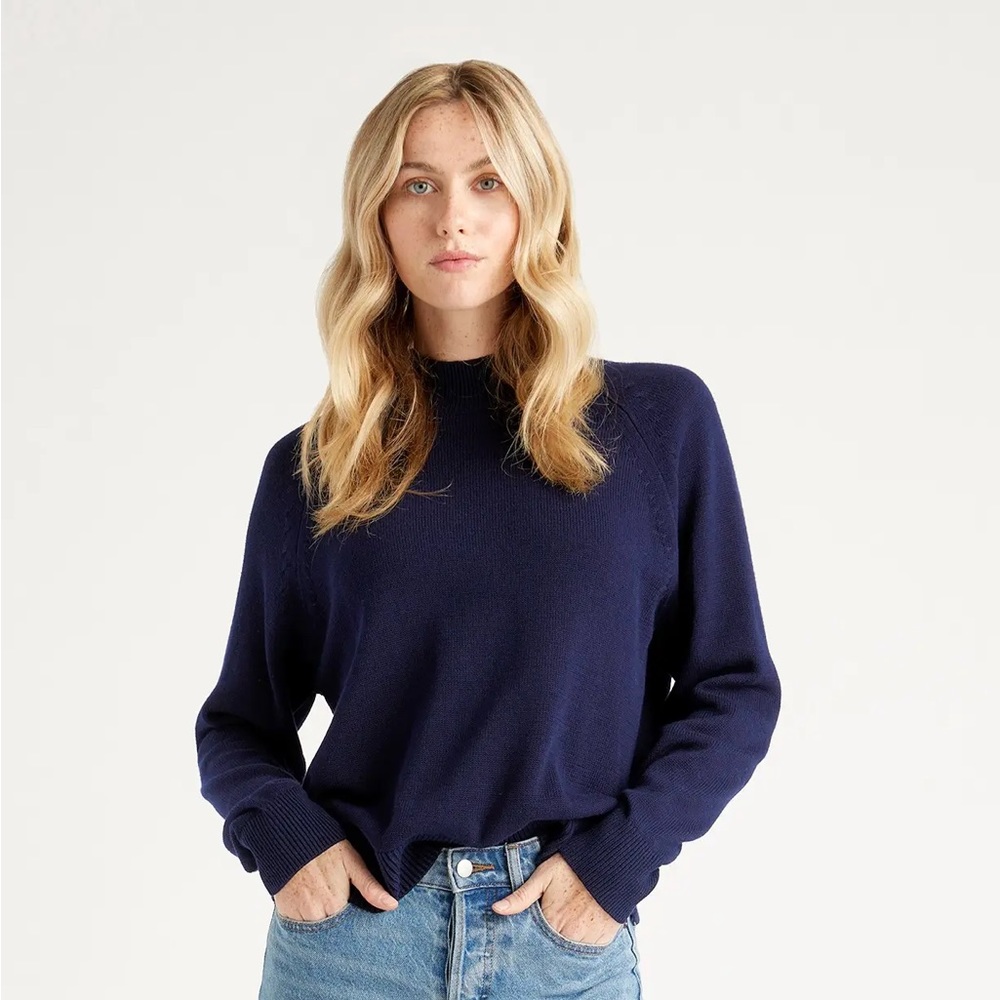 Quince Women's Navy Crew Neck Sweater
